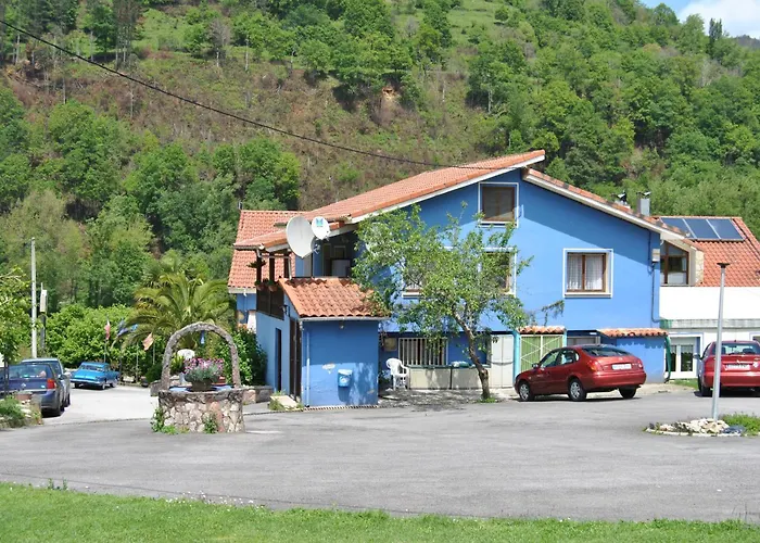 Hotel Avelina Onís